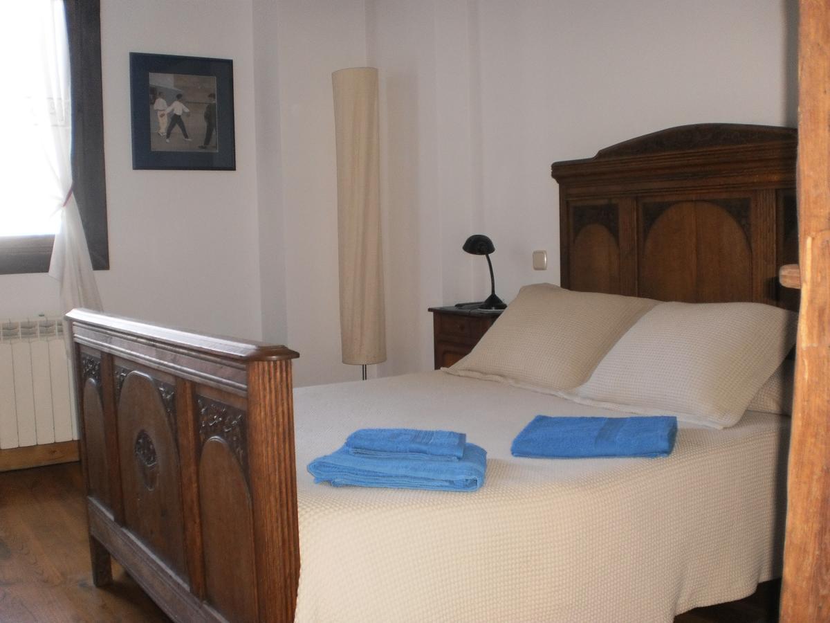 Larraenea Bed And Breakfast Lesaka Exteriör bild